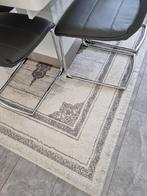 Te koop mooie tapijten grijs wit, Ophalen, Wit, Vierkant, 200 cm of meer