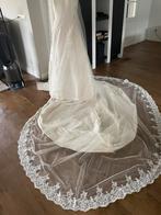 Schitterende trouwjurk met sleep en 6 meter sluier, Kleding | Dames, Trouwjurk, Beige, Ophalen of Verzenden, Onbekend