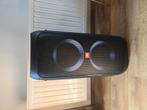 JBL Partybox 310 + 2 draadloze microfoons, Ophalen, JBL, Zo goed als nieuw, 120 watt of meer
