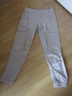 Pull & Bear langebroek maat M, Maat 48/50 (M), Beige, Ophalen of Verzenden, Zo goed als nieuw