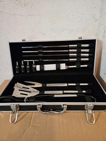 Barbecue set in koffer - Nieuw! beschikbaar voor biedingen