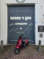 PIAGGIO ZIP 4T 2V CANDY RED FULL OPTION GARANTIE, Ophalen of Verzenden, Zo goed als nieuw