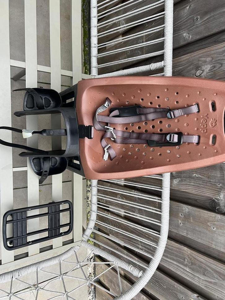 Yepp Fietszitje Achter met opzetdrager van Yepp, Fietsen en Brommers, Fietsaccessoires | Fietsstoeltjes, Gebruikt, Achterzitje