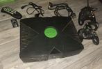 XBOX Classic, Spelcomputers en Games, Spelcomputers | Xbox Original, Ophalen of Verzenden, Gebruikt, Met 2 controllers, Met games