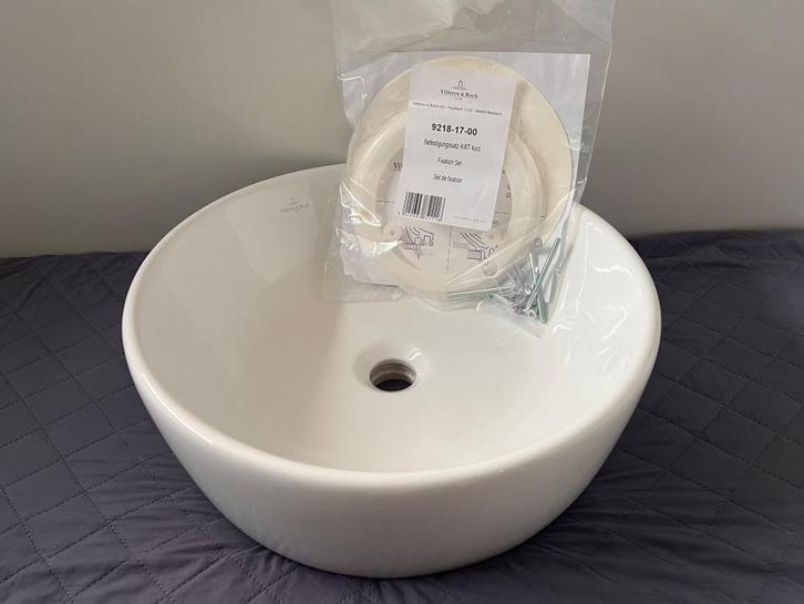 Nieuwe Villeroy & Boch wastafel – Architectura, Huis en Inrichting, Badkamer | Complete badkamers, Nieuw, Ophalen of Verzenden