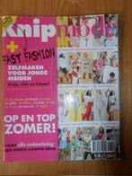 Knipmode juli 2010 voor elke dag een ander setje patronen, Hobby en Vrije tijd, Kledingpatronen, Ophalen of Verzenden, Zo goed als nieuw
