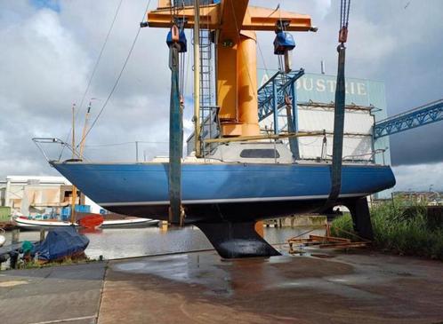 Ecume de mer, Watersport en Boten, Kajuitzeilboten en Zeiljachten, Gebruikt, Tourjacht of Cruiser, Polyester, 6 tot 9 meter, Diesel