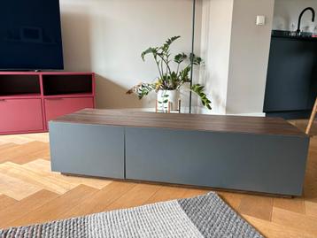 Tv meubel van Made