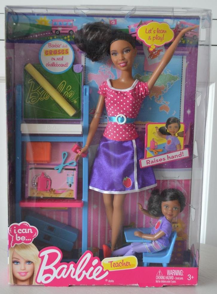 Barbie pop 'I can be Teacher!' met Kelly pop (Mattel, 2012), Kinderen en Baby's, Speelgoed | Poppen, Nieuw, Barbie, Ophalen of Verzenden