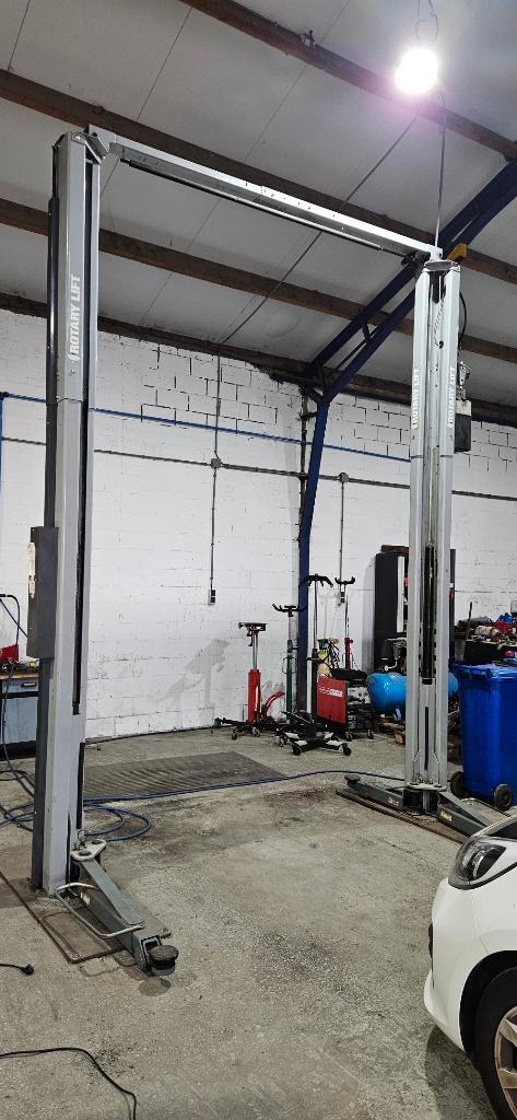 2 koloms hefbrug autobrug Rotary SPOA3TS-5 3500Kg 2014, Auto diversen, Overige Auto diversen, Ophalen