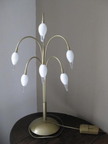 Tafellamp: van messing, glas (ZGAN) beschikbaar voor biedingen