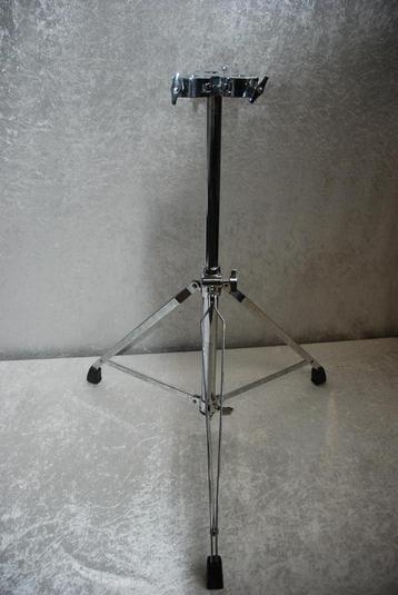 Stagg Triple stand bij de pearl set  <25252141> beschikbaar voor biedingen