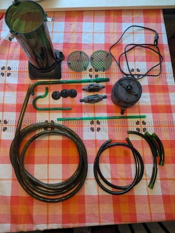 Eheim 2211 canister filter beschikbaar voor biedingen