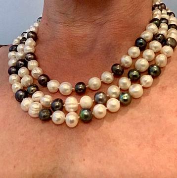 Lange Vintage parelketting met barok parels beschikbaar voor biedingen
