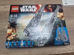 Lego Star Wars 75104 Kylo Rens Command Shuttle, Ophalen of Verzenden, Nieuw