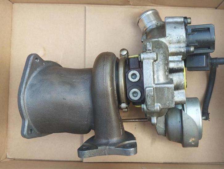 Borg Warner Turbo (Ford / Volvo), Auto-onderdelen, Motor en Toebehoren, Ford, Volvo, Gebruikt, Ophalen of Verzenden