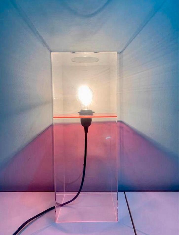 HK Living tafellamp – plexiglas design – dimbaar, Huis en Inrichting, Lampen | Tafellampen, Zo goed als nieuw, Minder dan 50 cm