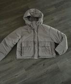 Jas van Pull and Bear maat L, Beige, Maat 42/44 (L), Ophalen of Verzenden, Zo goed als nieuw