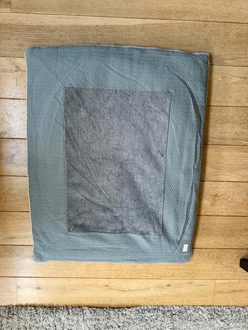 Boxkleed Koeka 75 x 95 cm, omkeerbaar beschikbaar voor biedingen