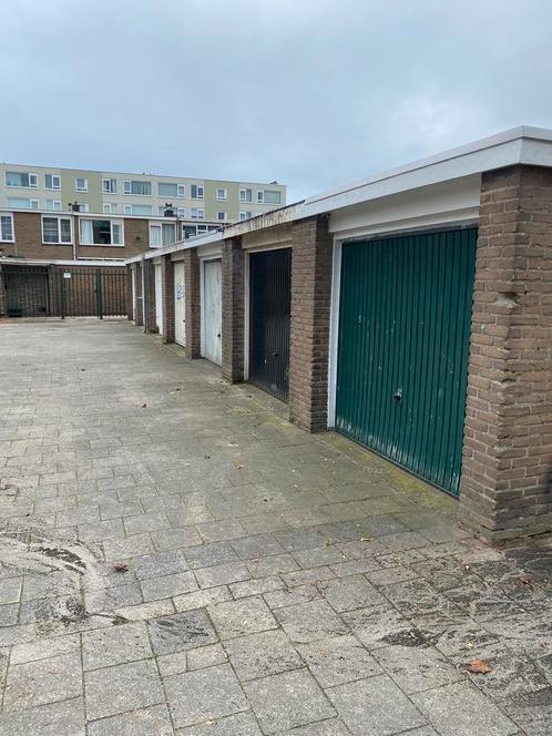 Te HUUR een garagebox in Utrecht, Huizen en Kamers, Garages en Parkeerplaatsen, Utrecht