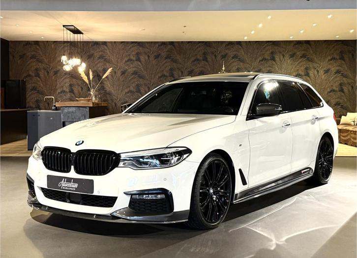BMW 5 Serie Touring 540d xDrive I M-pakket I Carbon I Pano, Auto's, BMW, Bedrijf, Te koop, 5-Serie, 4x4, ABS, Airbags, Airconditioning