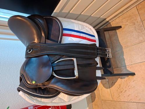 Ainsley popular range Veelzijdigheids zadel bruin 17,5 inch, Dieren en Toebehoren, Paarden en Pony's | Zadels, Gebruikt, Ophalen of Verzenden