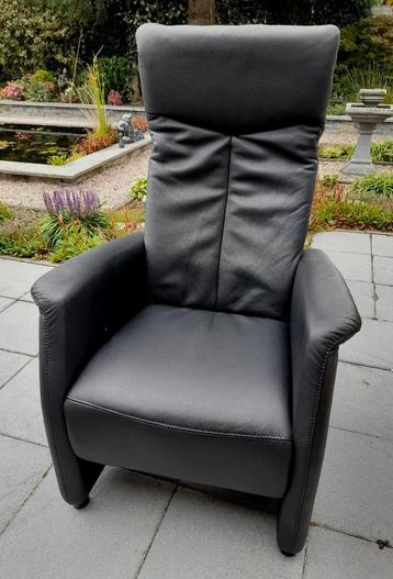 Relaxfauteuil beschikbaar voor biedingen