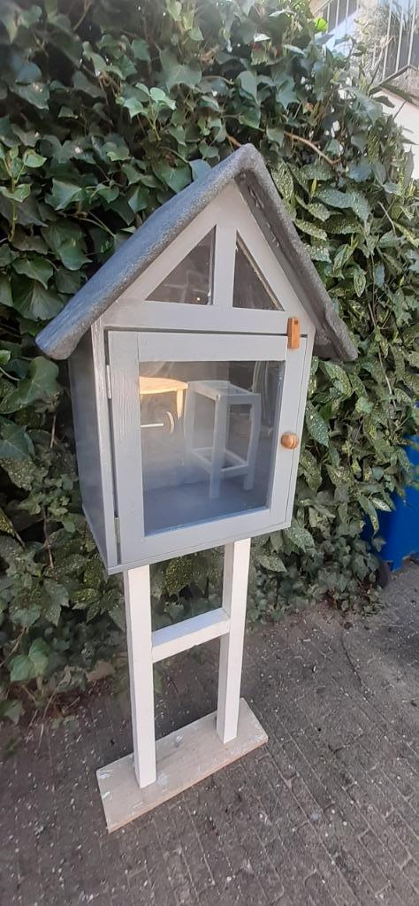 Minibieb, Huis en Inrichting, Kasten | Boekenkasten, Nieuw, Minder dan 100 cm, 25 tot 50 cm, Ophalen of Verzenden