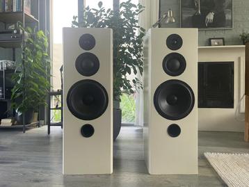 Vifa Vivace met Scan Speak tweeter beschikbaar voor biedingen