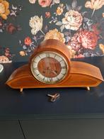 Junghans tafelklok / pendule met om het half uur klokslag, Antiek en Kunst, Antiek | Klokken, Ophalen of Verzenden