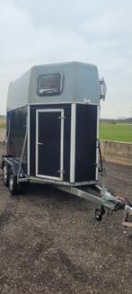 Mooie nette  2 paards trailer, Dieren en Toebehoren, Paarden en Pony's | Trailers en Aanhangwagens, Gebruikt, Ophalen of Verzenden