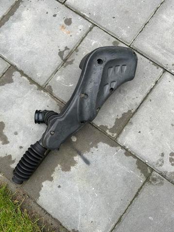 Piaggio 2t luchtfilterbox beschikbaar voor biedingen