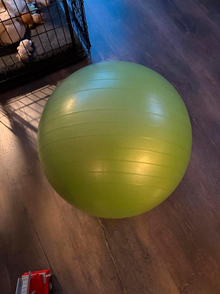 Fitnessbal - Yogabal - Zwangerschapsbal, Sport en Fitness, Fitnessmaterialen, Zo goed als nieuw, Fitnessbal, Buik, Ophalen of Verzenden