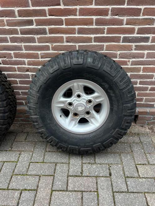 Land Rover Defender Deep Dish velgen Goodyear Wrangler, Auto diversen, Auto-accessoires, Zo goed als nieuw, Ophalen of Verzenden
