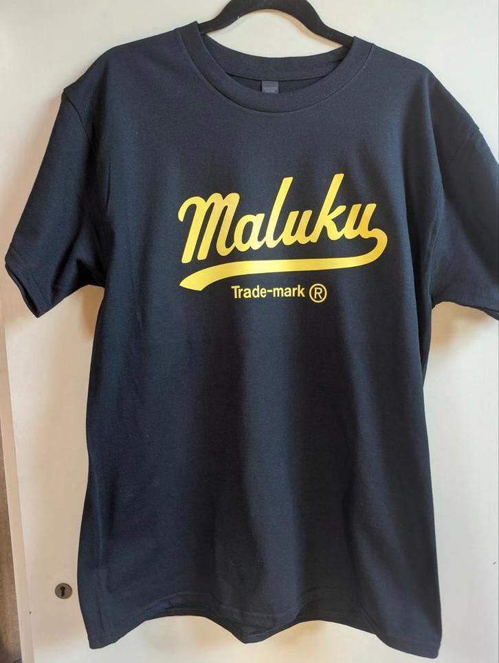 Maluku T-shirt - Nieuw & Comfortabel!, Kleding | Heren, T-shirts, Nieuw, Maat 46 (S) of kleiner, Zwart, Verzenden