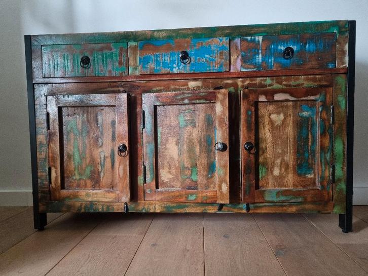 prachtig dressoir, Huis en Inrichting, Kasten | Dressoirs, Zo goed als nieuw, 150 tot 200 cm, 25 tot 50 cm, Met lade(s), Met deur(en)