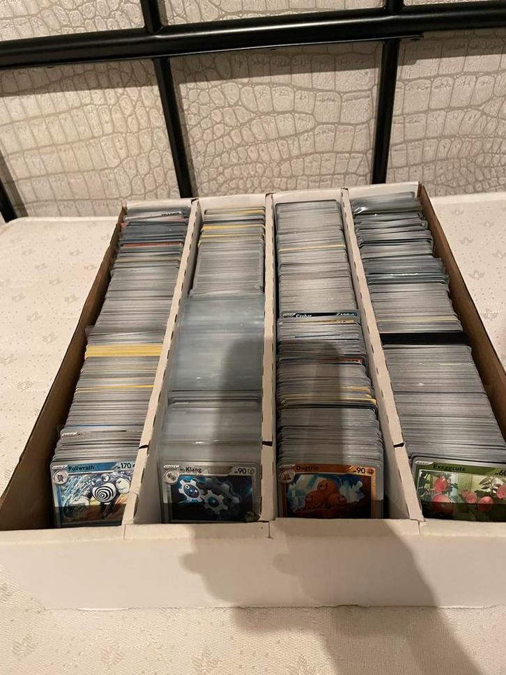 Bulk Holo/Reverse Holo Pokémon kaarten, Hobby en Vrije tijd, Verzamelkaartspellen | Pokémon, Gebruikt, Overige typen, Ophalen of Verzenden