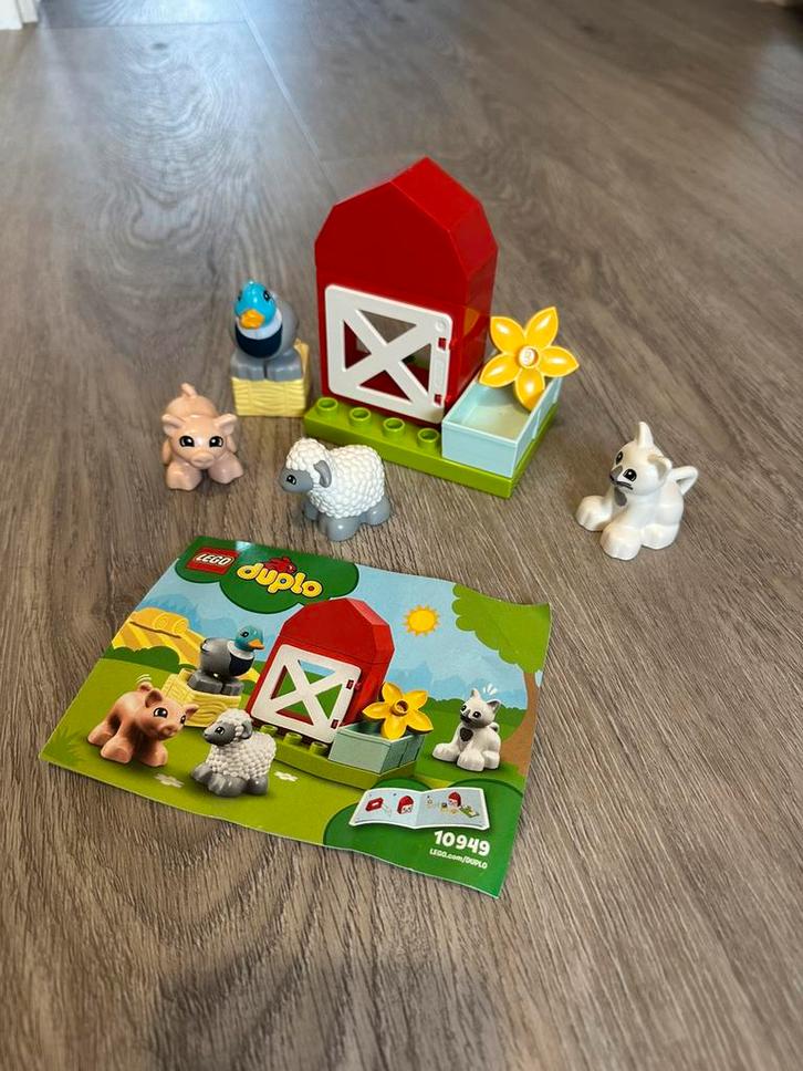 LEGO DUPLO Boerderijdieren verzorgen - 10949, Kinderen en Baby's, Speelgoed | Duplo en Lego, Zo goed als nieuw, Duplo, Complete set