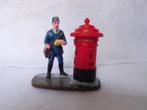 Lemax Postman bij Brievenbus   48E, Diversen, Kerst, Ophalen of Verzenden, Zo goed als nieuw