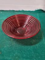 schaal rood glas geribbeld, Ophalen of Verzenden, 'T Olde Gre-j, Info@toldegrej.nl, Endepoelstraat 20f Didam