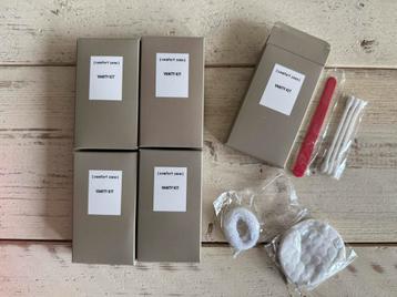 6 Comfort Zone Vanity Kits beschikbaar voor biedingen