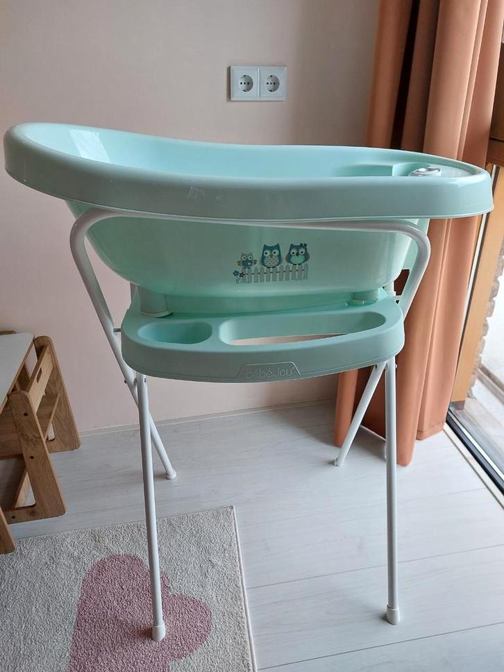 Bébéjou baby badje met standaard, Kinderen en Baby's, Badjes en Verzorging, Zo goed als nieuw, Badje, Bébé-jou, Standaard, Ophalen