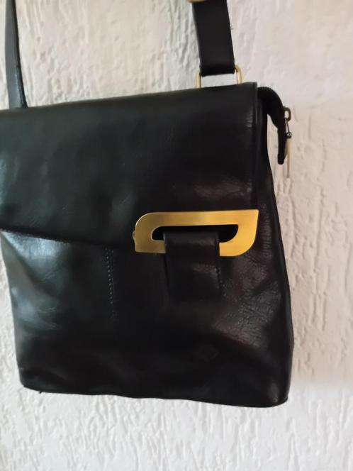 Melanie ,zwarte leren schouder tas ,zgan, Sieraden, Tassen en Uiterlijk, Tassen | Schoudertassen, Zo goed als nieuw, Overige merken