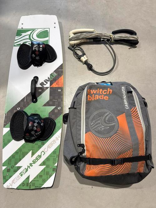 Cabrinha Switchblade 9 + Cabrinha Rival 133x42 +Cabrinha Bar, Watersport en Boten, Kitesurfen, Gebruikt, Kitesurf-set, 9 m², Twintip