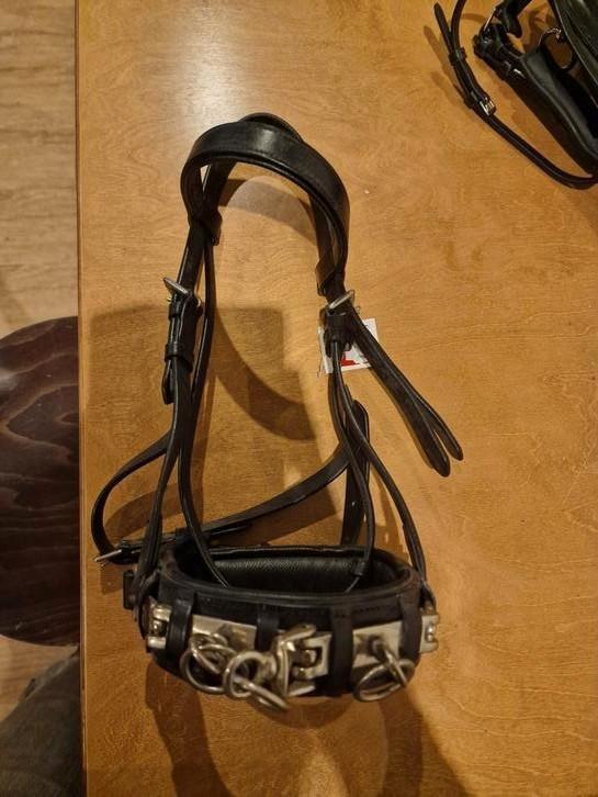 Zeer degelijk kaptoom maat pony, Dieren en Toebehoren, Paarden en Pony's | Hoofdstellen en Tuigage, Zo goed als nieuw, Overige soorten