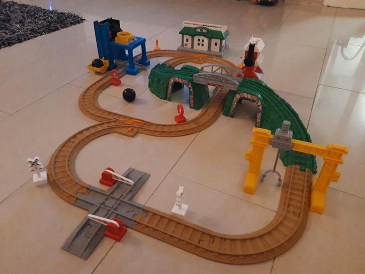 Geo trax trein diverse sets met rails, Kinderen en Baby's, Speelgoed | Fisher-Price, Zo goed als nieuw, Speelset, Ophalen of Verzenden