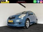 Toyota Yaris 1.3 VVTi Sol Airco. Elek. Pakket. 5-Deurs. APK, Auto's, Toyota, Origineel Nederlands, Te koop, Zilver of Grijs, 5 stoelen