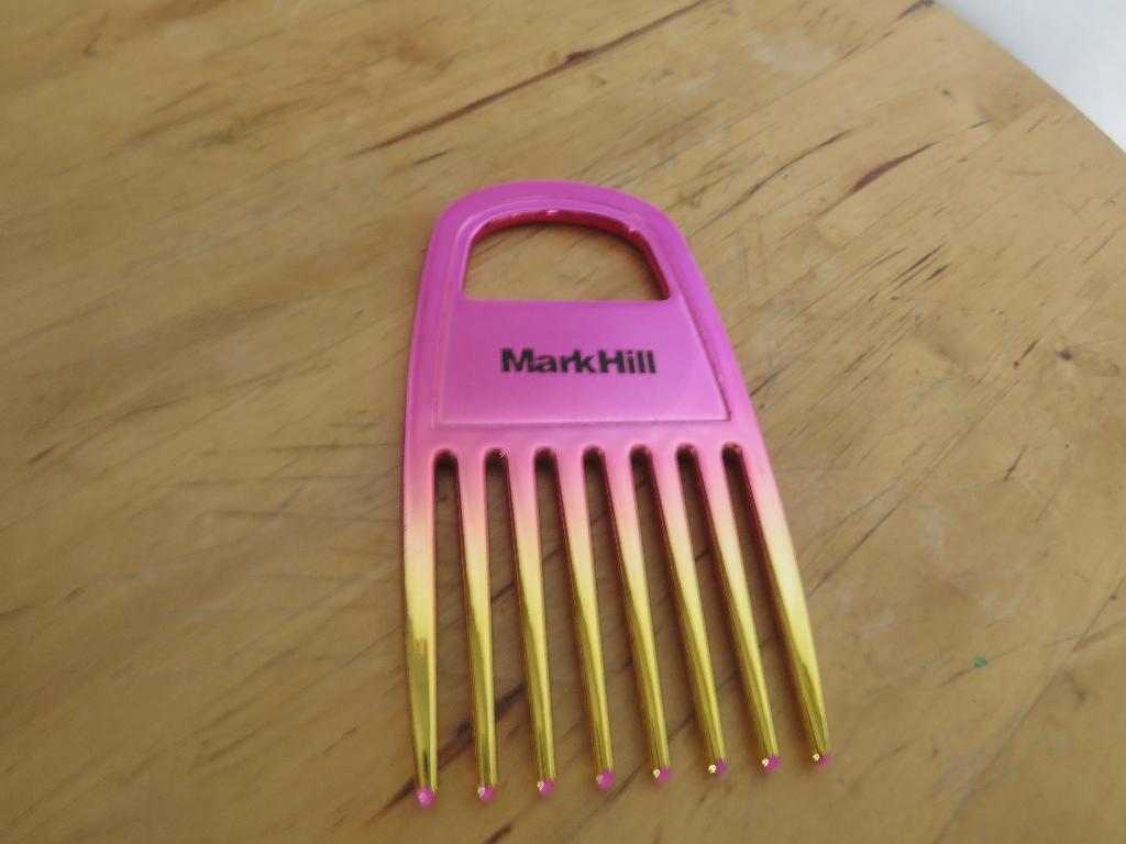 grove metalic kleur kam van Marc Hill, Sieraden, Tassen en Uiterlijk, Uiterlijk | Haarverzorging, Ophalen, Gebruikt, Kam of Borstel