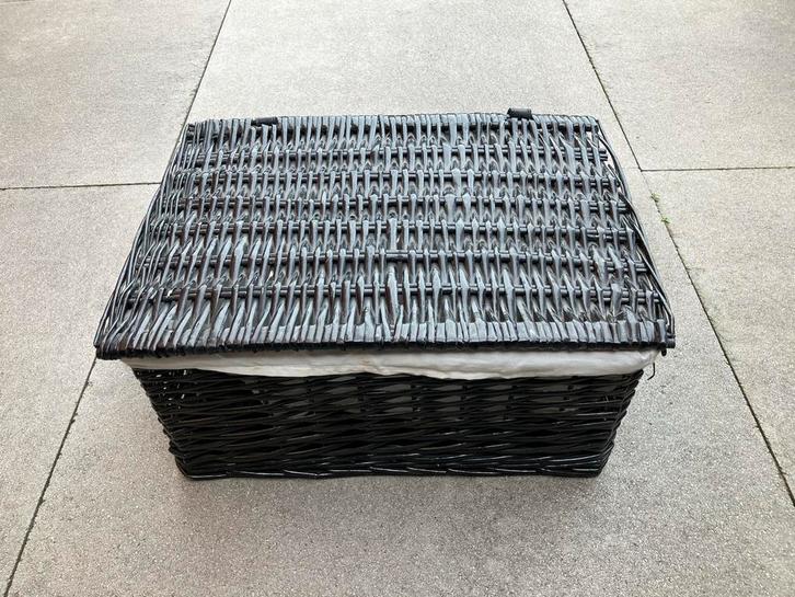 Rieten mand met binnenzak - ca 50cm, Huis en Inrichting, Woonaccessoires | Schalen en Manden, Gebruikt, Mand, Rechthoekig, Riet