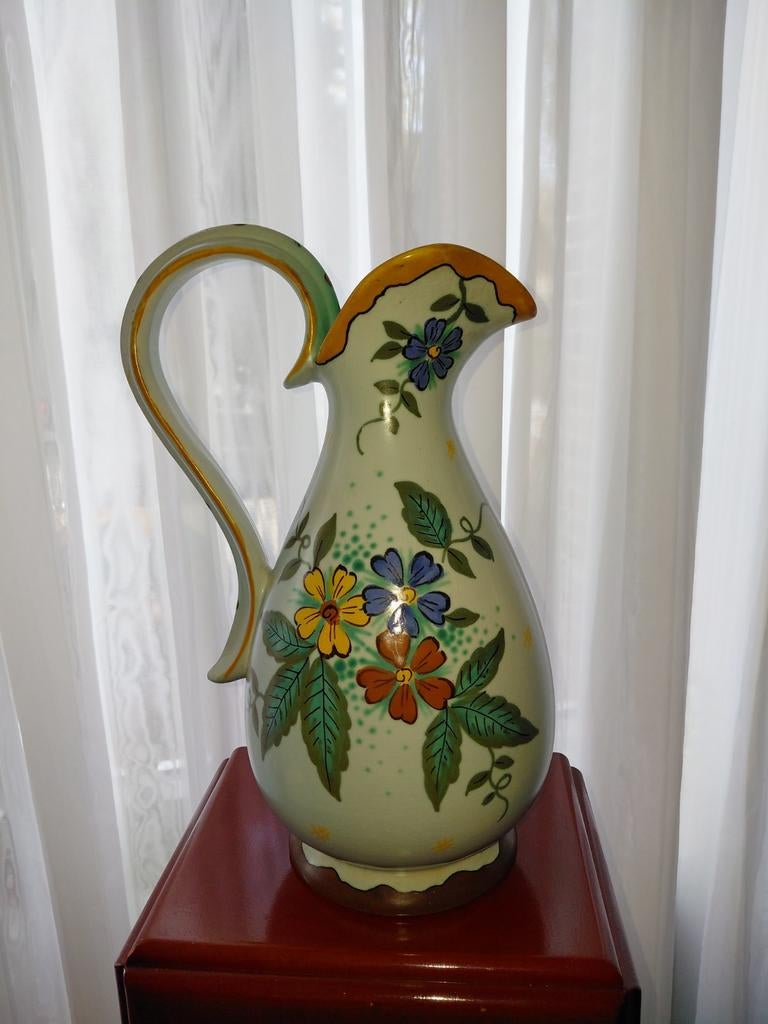 Aardewerk kan met bloemen, 34 cm hoog, Antiek en Kunst, Antiek | Keramiek en Aardewerk, Ophalen of Verzenden
